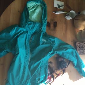 Women’s XL waterproof shell jacket